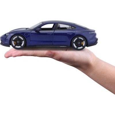 Bburago Porsche Taycan Turbo S 2019 Carrara 1:24 modrá
