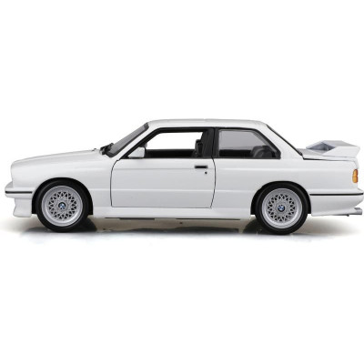 Bburago BMW 3 Series M3 1988 1:24 bílá