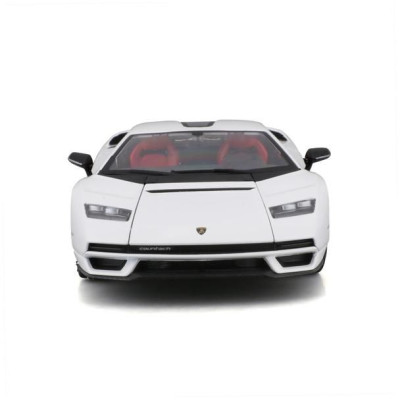 Bburago Lamborghini Countach LPI 800-4 1:24 bílá