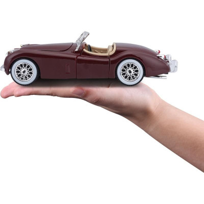 Bburago Jaguar XK 120 Roadster 1951 1:24 červená