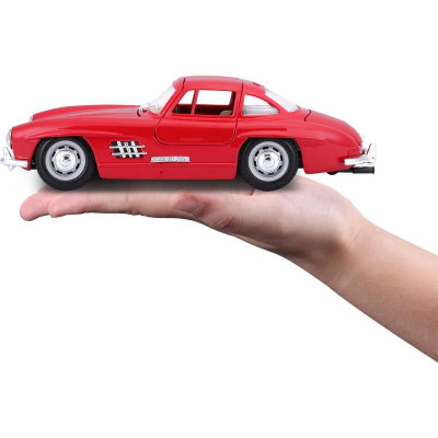 Bburago Mercedes-Benz 300 SL 1954 1:24 červená
