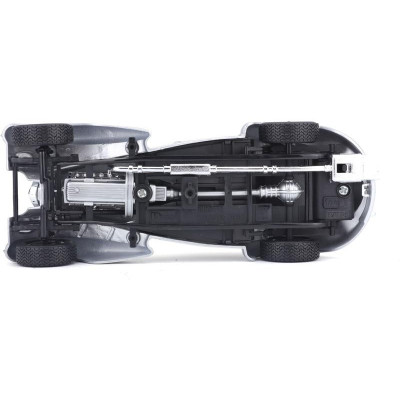 Bburago Bugatti 1:24 stříbrná