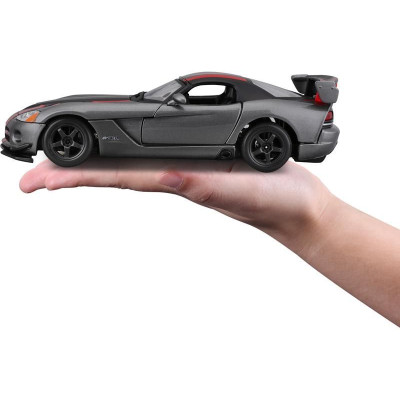 Bburago Dodge Viper SRT 10 ACR 1:24 stříbrná