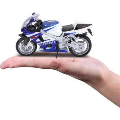 Bburago Suzuki GSX-R750 1:18