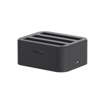 Töltő az Insta360 ONE X2 intelligens akkumulátorokhoz. A töltő egyszerre három akkumulátort képes tölteni.