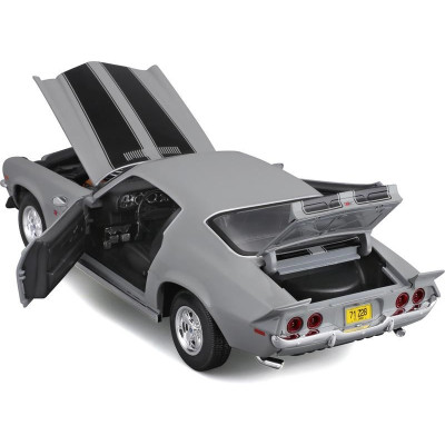 Maisto Chevrolet Camaro 1971 1:18 šedá