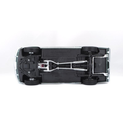 Maisto Ford Mustang Fastback 1967 1:18 zelená metalíza