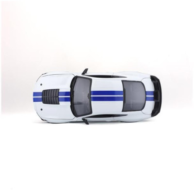 Maisto Mustang Shelby GT500 2020 1:18 bílá