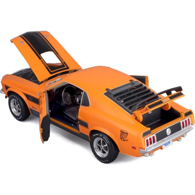 Maisto Ford Mustang Mach 1 1970 1:18 oranžová