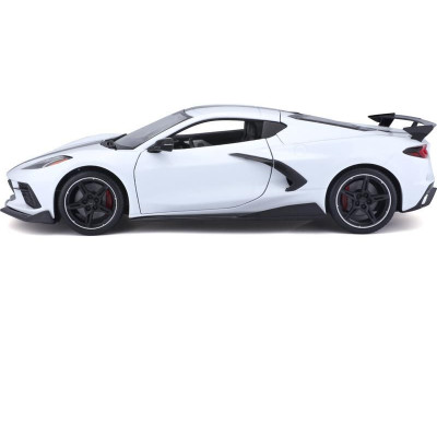 Maisto Chevrolet Corvette Stingray Coupe 2020 1:18 bílá