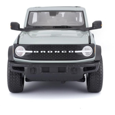 Maisto Ford Bronco Badlands 2021 1:18 kaktusově šedá