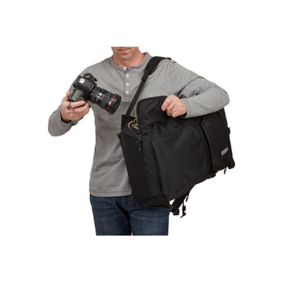 Thule Covert fotobatoh DSLR 32 l černá