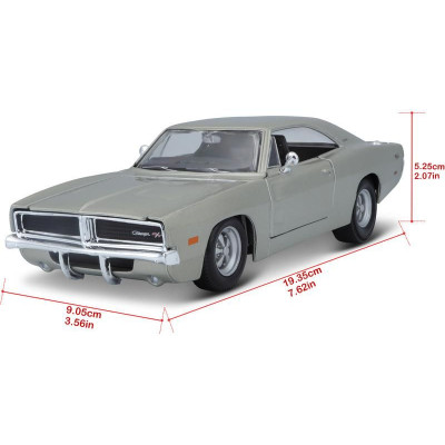 Maisto Dodge Charger R/T 1969 1:25 stříbrná