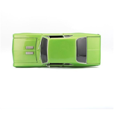 Maisto Chevrolet Nova SS 1970 1:24 světle zelená metalíza