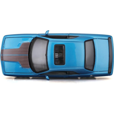 Maisto Dodge Challenger SRT8 2008 1:24 modrá metalíza