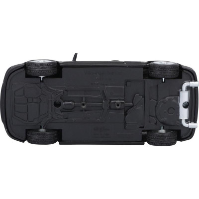 Maisto Volkswagen Golf R32 1:24 černá matná