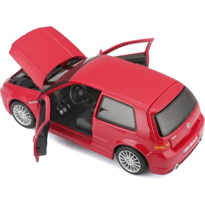 Maisto Volkswagen Golf R32 1:24 červená