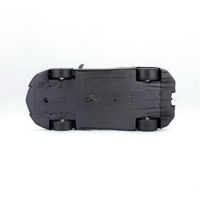 Maisto Lamborghini Aventador LP 700-4 Roadster 1:24