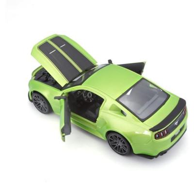 Maisto Ford Mustang Street Racer 2014 1:24 matná zelená