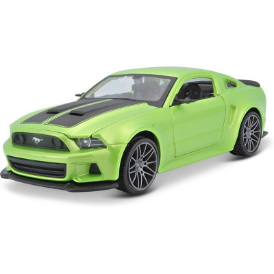 Maisto Ford Mustang Street Racer 2014 1:24 matná zelená