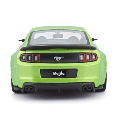 Maisto Ford Mustang Street Racer 2014 1:24 matná zelená