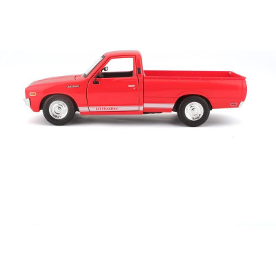 Maisto Datsun 620 Pick-up 1973 1:24