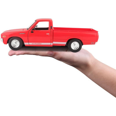 Maisto Datsun 620 Pick-up 1973 1:24
