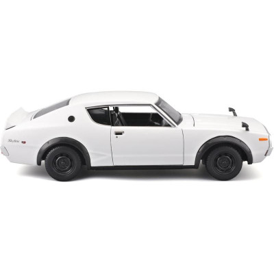 Maisto Nissan Skyline 2000GT-R KPGC110 1973 1:24