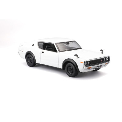 Maisto Nissan Skyline 2000GT-R KPGC110 1973 1:24