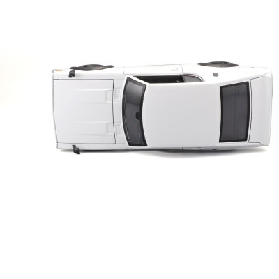 Maisto Nissan Skyline 2000GT-R KPGC110 1973 1:24