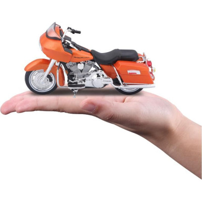 Maisto Harley-Davidson FLTR Road Glide 2002 1:18