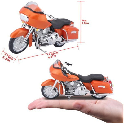 Maisto Harley-Davidson FLTR Road Glide 2002 1:18