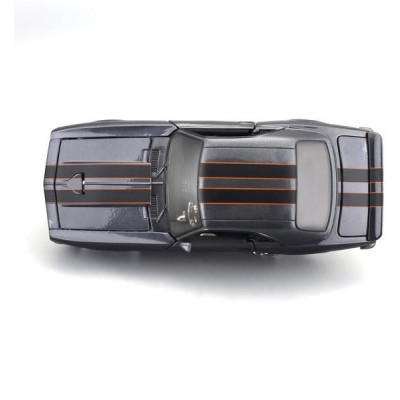 Maisto Harley-Davidson Custom - Chevrolet Camaro Z/28 1968 1:24