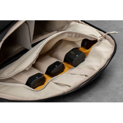 PGYTECH OneGo Air Backpack 20L (Obsidian Black) (P-CB-060)