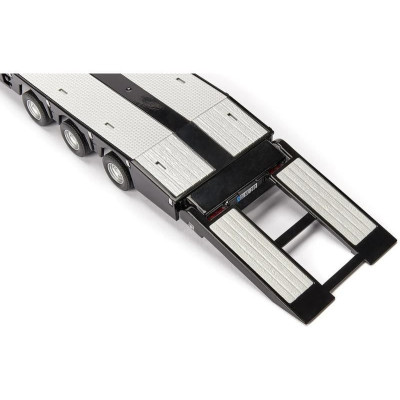 SIKU Control 3-nápravový podvalník 1:32