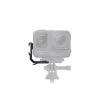 Univerzális tartó az Ace Pro kamerához, mikrofon, lámpa vagy egyéb tartozékok rögzítéséhez a kamerára. Stabil és biztonságos, könnyen levehető, alumíniumötvözetből készült, súlya mindössze 12,9 g.