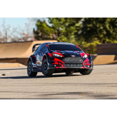 Traxxas Ford Fiesta 1:10 2BL 4WD RTR červená