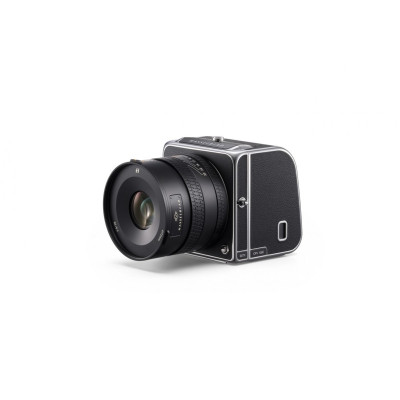 Hasselblad 907X & CFV 100C