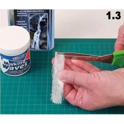 Scenické vlákna na vytvoření tekoucí vody