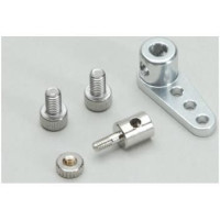 A Dragonforce 65 V5 vitorlás RC modell kormánykarja.