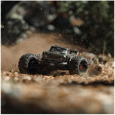 Arrma Outcast 4S V2 BLX 1:10 4WD RTR červená
