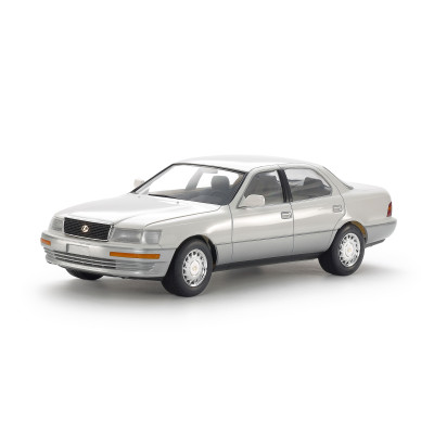 Tamiya 1:24 Lexus LS 400 (UCF11L)