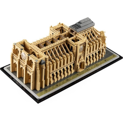 LEGO Architecture - Notre-Dame v Paříži