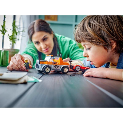 LEGO City - Odtahový vůz a oprava sporťáku