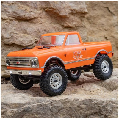 Axial SCX24 Chevrolet C10 1967 1:24 4WD RTR oranžový