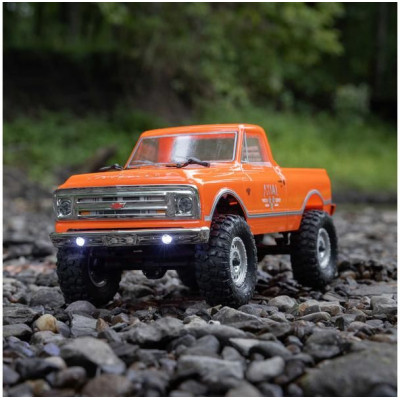 Axial SCX24 Chevrolet C10 1967 1:24 4WD RTR černý
