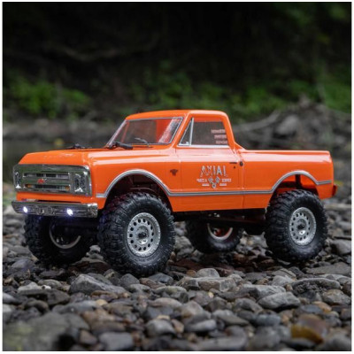 Axial SCX24 Chevrolet C10 1967 1:24 4WD RTR černý