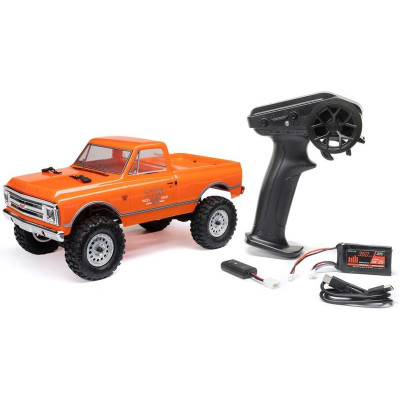 Axial SCX24 Chevrolet C10 1967 1:24 4WD RTR černý