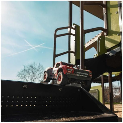 Arrma Mojave Grom 1:18 4WD RTR Červená