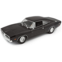 Maisto Dodge Charger R/T 1969 fém modellje 1:18 méretarányban, nem csak gyűjtőknek. A modell részletesen kidolgozott, nyitható ajtókkal és motorháztetővel rendelkezik. A modell színe fekete, és körülbelül 29 cm hosszú.